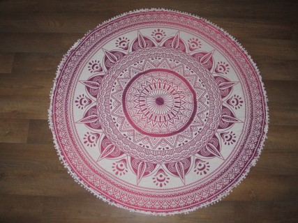 Oosterse roundie met prachtig roze mandala patroon